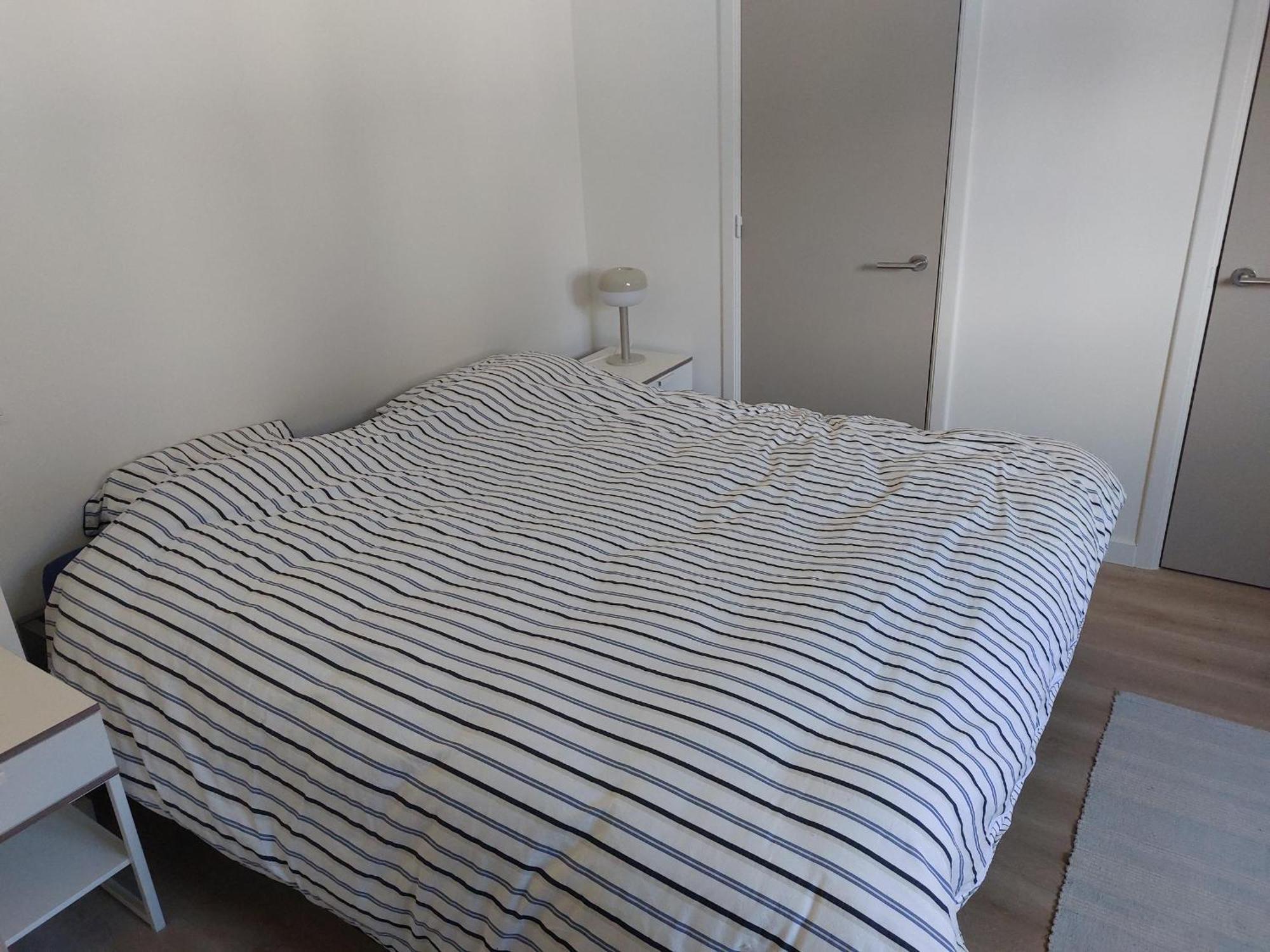Domein 15 Nieuwmunster, 4-bedroom House For Up To 6 People, Between Wenduine, 1 Km, And De Haan, 2 Km, 500 Meters From The Beach,15 Min From Bruges, Ostend And Knokke, Fenced Garden * Zuienkerke